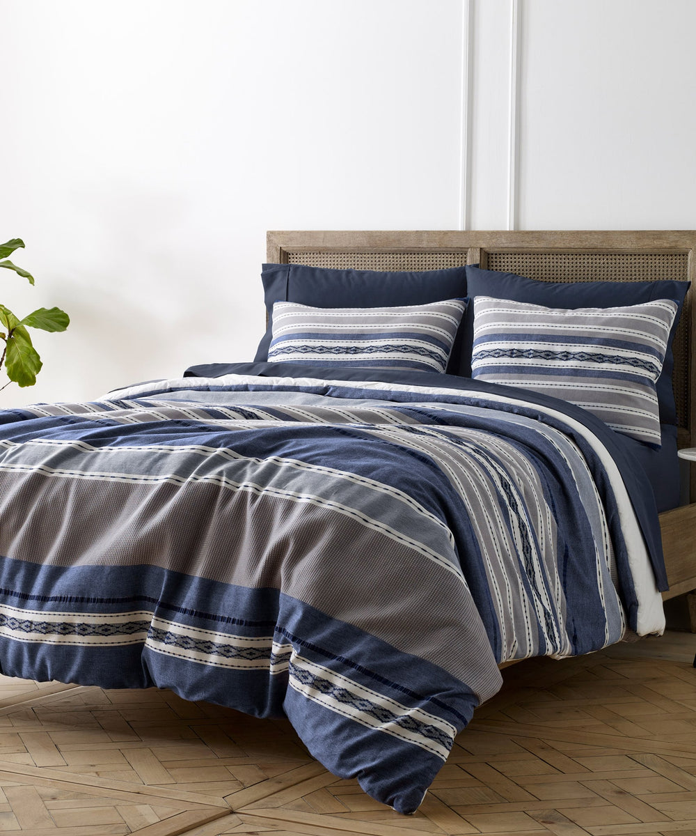 Leo Striped Comforter Set – Blue Loom